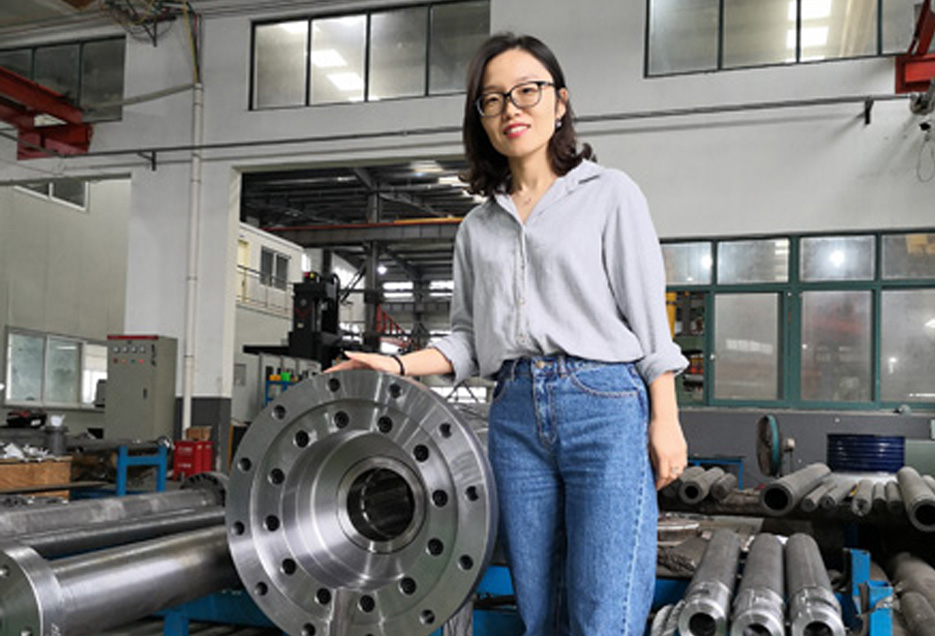 EJS कामगार सुट्टी साजरी करत आहे